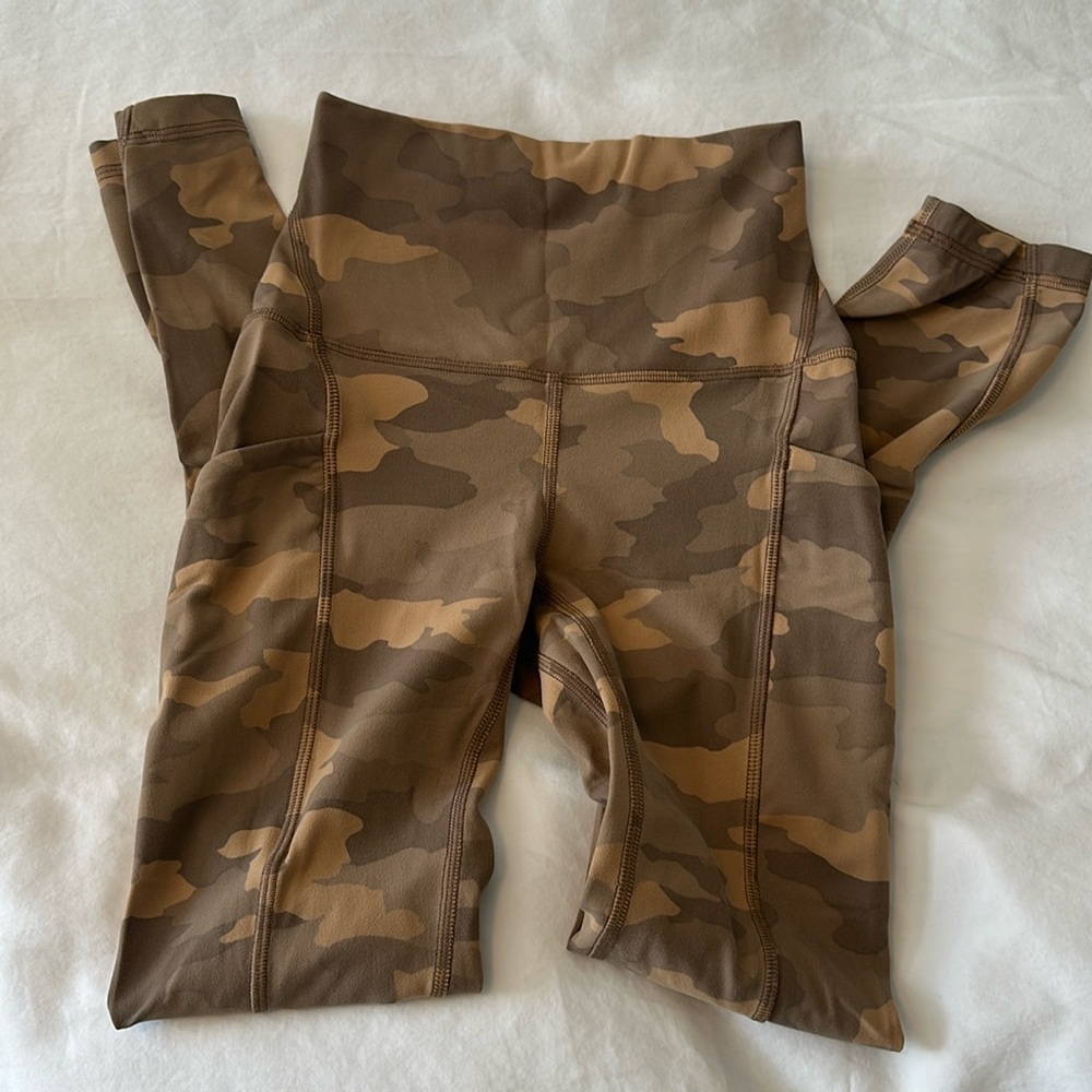 Lululemon Align Leggings with Pockets